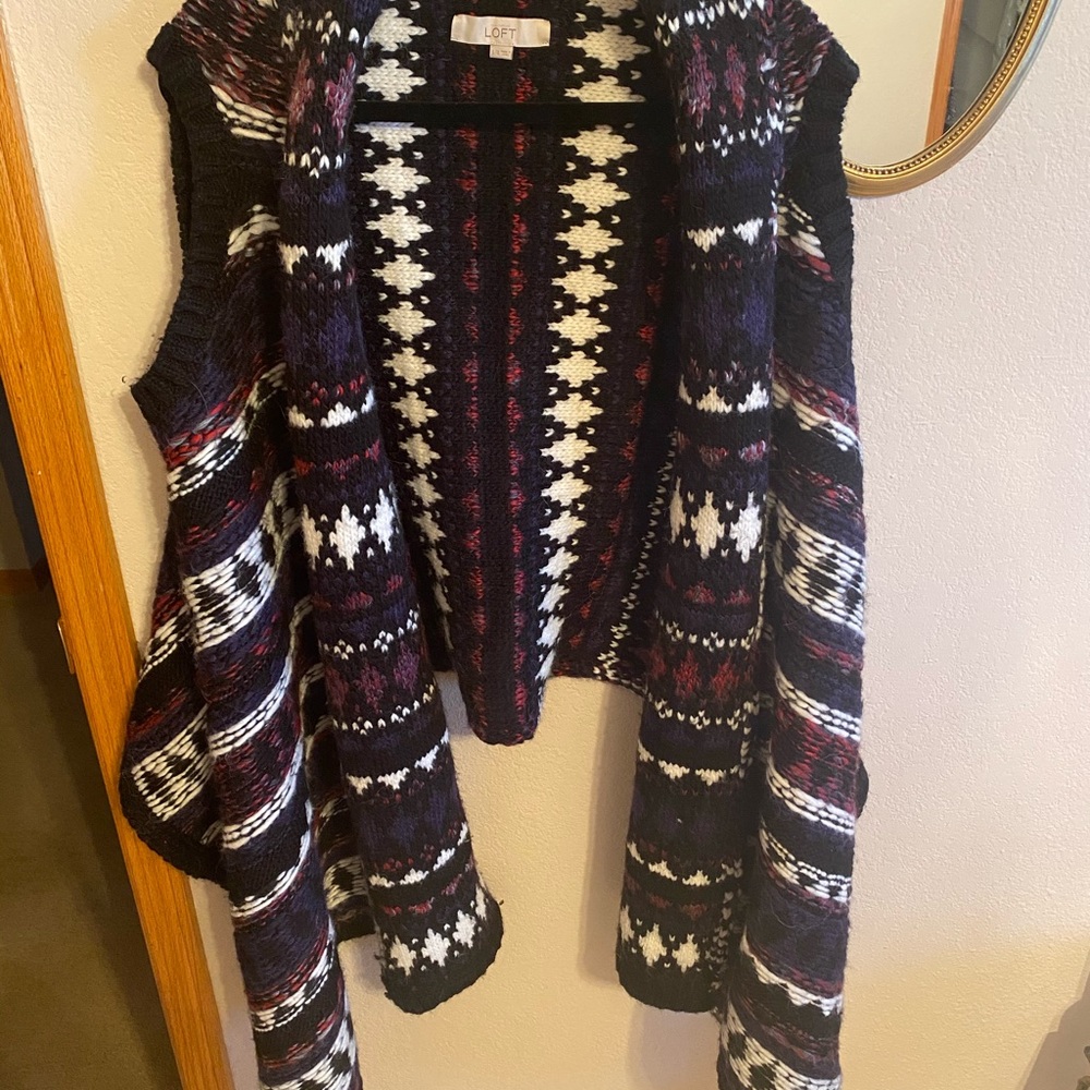 Sweater - Picture 4 of 4